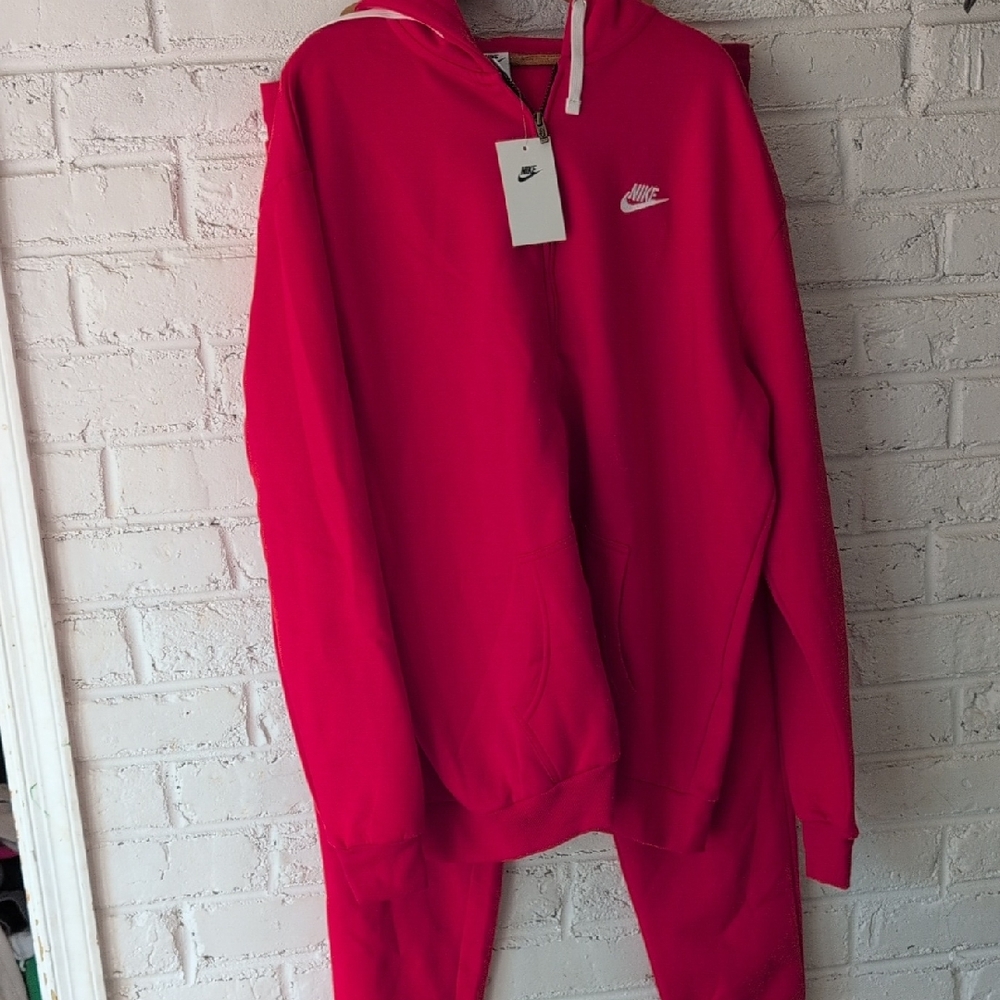 NWT Nike Red Full-Zip Hoodie with White Swoosh And Pants